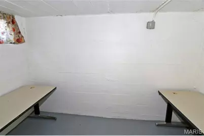 9702 Sterling Place, Saint Louis, MO 63123 - Photo 26