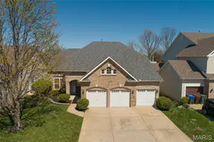 193 Berry Manor Cir, Saint Peters, MO 63376 - Photo 14