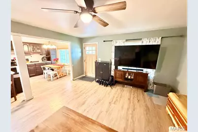 919 N 7th Street, De Soto, MO 63020 - Photo 38