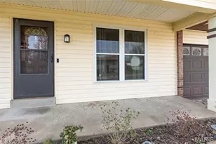 3518 Canterbury Dr, Saint Charles, MO 63303 - Photo 4