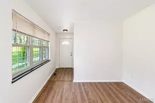 14125 Old Jamestown Rd, Saint Louis, MO 63033 - Photo 4