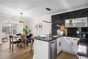 7425 Gayola Pl, Maplewood, MO 63143 - Photo 8