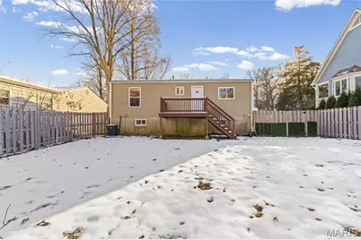 835 N Forest Avenue, Webster Groves, MO 63119 - Photo 10