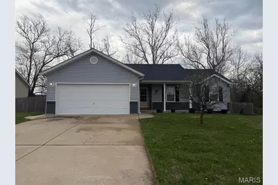 308 Excalibur Boulevard, Troy, MO 63379 - Photo 1