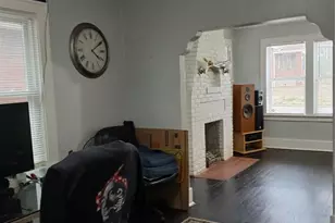 7020 Greenway Ave, Beverly Hills, MO 63121 - Photo 8