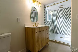 11814 Claychester Dr, Des Peres, MO 63131 - Photo 34