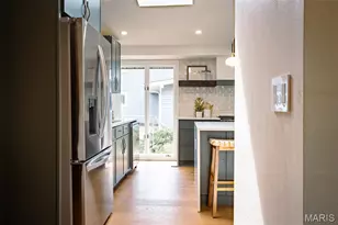 11814 Claychester Dr, Des Peres, MO 63131 - Photo 12