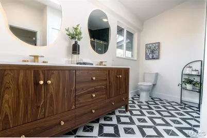 11814 Claychester Drive, Des Peres, MO 63131 - Photo 20