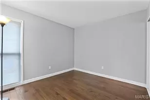 12026 Foxpoint Dr, Maryland Heights, MO 63043 - Photo 18