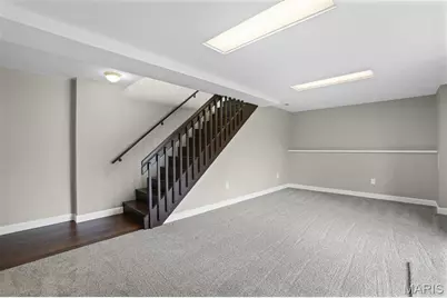 12026 Foxpoint Drive, Maryland Heights, MO 63043 - Photo 24