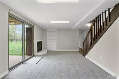 12026 Foxpoint Drive, Maryland Heights, MO 63043 - Photo 22