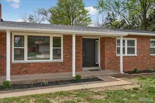 16 Pines Dr, Saint Peters, MO 63376 - Photo 2