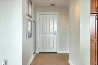 4909 Laclede Avenue #1204, Saint Louis, MO 63108 - Photo 4