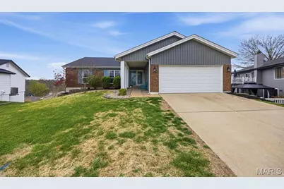 7207 Tall Oak Court, Saint Louis, MO 63129 - Photo 1
