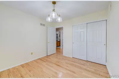 5152 Kings Park Drive, Saint Louis, MO 63129 - Photo 26