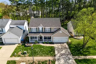 3012 Crimson Oaks Dr, Fenton, MO 63026 - Photo 2