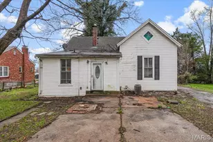 8824 Huiskamp Ave, Jennings, MO 63136 - Photo 10