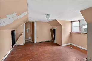 8824 Huiskamp Ave, Jennings, MO 63136 - Photo 26