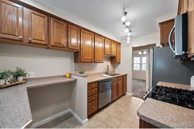 6330 Hurstgreen Lane, Saint Louis, MO 63123 - Photo 16