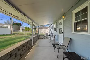 6330 Hurstgreen Ln, Saint Louis, MO 63123 - Photo 28