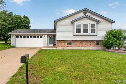 649 Bull Valley Drive, Saint Peters, MO 63304 - Photo 1