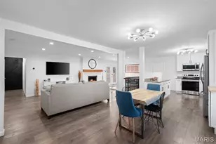 1080 Sagebrush Trail, Ballwin, MO 63011 - Photo 8