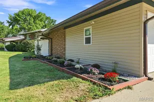 1925 Apple Blossom Ct, Florissant, MO 63031 - Photo 26