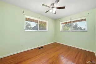 1925 Apple Blossom Ct, Florissant, MO 63031 - Photo 18