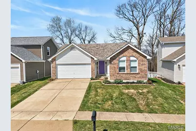 365 Hunters Spur, Grover, MO 63040 - Photo 2