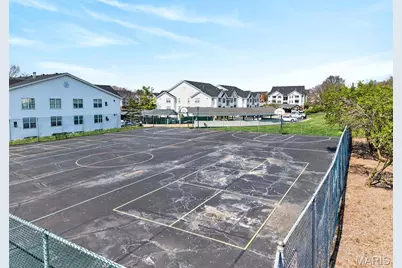 365 Hunters Spur, Grover, MO 63040 - Photo 16