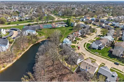 365 Hunters Spur, Grover, MO 63040 - Photo 10