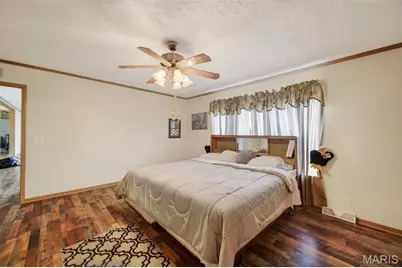 31338 Highway 32, Lebanon, MO 65536 - Photo 22