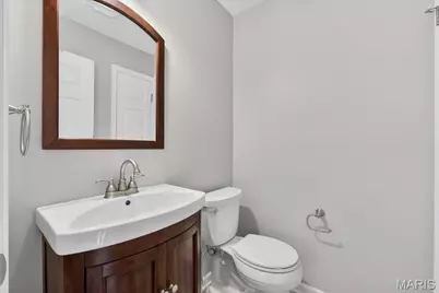 1038 Brooksgate Manor Drive, Kirkwood, MO 63122 - Photo 14