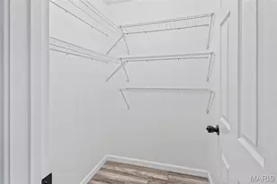 10135 Sakura Dr, Saint Louis, MO 63128 - Photo 26