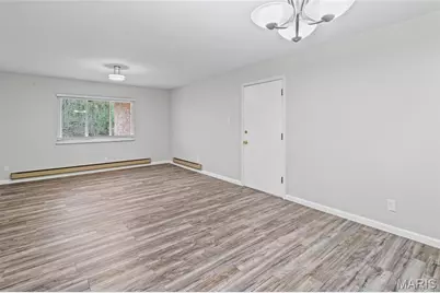 10135 Sakura Drive #G, Saint Louis, MO 63128 - Photo 8