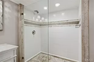 1055 Warson Woods Dr, Warson Woods, MO 63122 - Photo 40