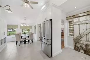 1055 Warson Woods Dr, Warson Woods, MO 63122 - Photo 18