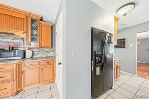 6520 Galewood Ct, Saint Louis, MO 63129 - Photo 12