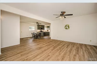 3144 Chancery Lane, Saint Charles, MO 63301 - Photo 4