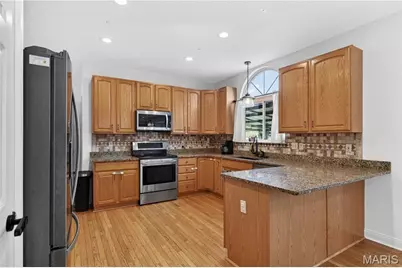 863 Emerald Oaks Court, Eureka, MO 63025 - Photo 8