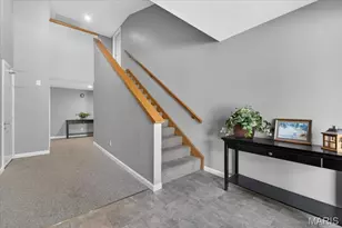 2315 Seven Pines Dr, Maryland Heights, MO 63146 - Photo 4
