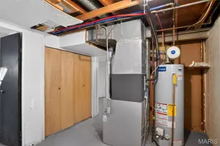 10185 Green Valley Dr, Saint Louis, MO 63136 - Photo 30