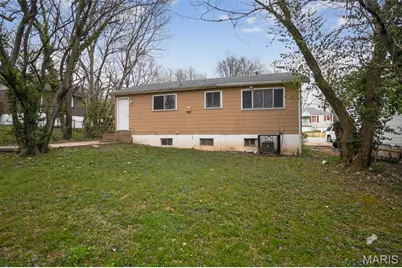 10185 Green Valley Drive, Saint Louis, MO 63136 - Photo 32