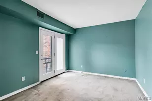 4377 Kingbolt Blvd, Saint Louis, MO 63129 - Photo 8