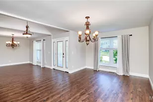 14338 Millbriar Cir, Chesterfield, MO 63017 - Photo 6