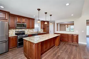 14338 Millbriar Cir, Chesterfield, MO 63017 - Photo 18
