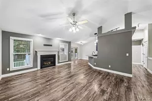 1433 Sportsmans Ct, O'Fallon, MO 63366 - Photo 6