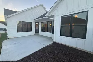 157 Hvn Rdg Ct, Dardenne Prairie, MO 63368 - Photo 2