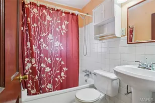 10426 Driver Ave, Overland, MO 63114 - Photo 16