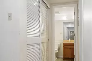 7611 Triwoods Dr, Shrewsbury, MO 63119 - Photo 14